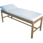 Κρεβάτι με ξύλινα πόδια οξιάς λουστραρισμένα T1J ( Λευκό ) | Εξεταστικά Κρεβάτια στο Paterakis Medical Group