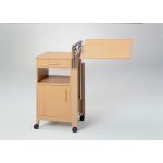 Τροχήλατο κομοδίνο με αναδιπλούμενο ρυθμιζόμενο τραπεζάκι. | Αξεσουάρ Κρεβατιών στο Paterakis Medical Group