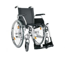 S-ECO 300 standard αναπηρικό αμαξίδιο (φουσκωτοί τροχοί) | Αναπηρικά Αμαξίδια B+B (Bischoff+Bischoff) στο Paterakis Medical Group