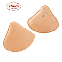 ΠΡΟΘΕΣΗ ΜΕΤΕΓΧΕΙΡΗΤΙΚΗ EquiLight Anatomicalty-shaped | Επιθέματα Μαστεκτομής στο Paterakis Medical Group